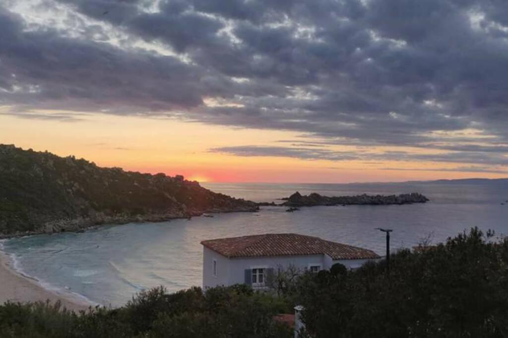 Case Vacanze A Santa Teresa Di Gallura Luaran gambar