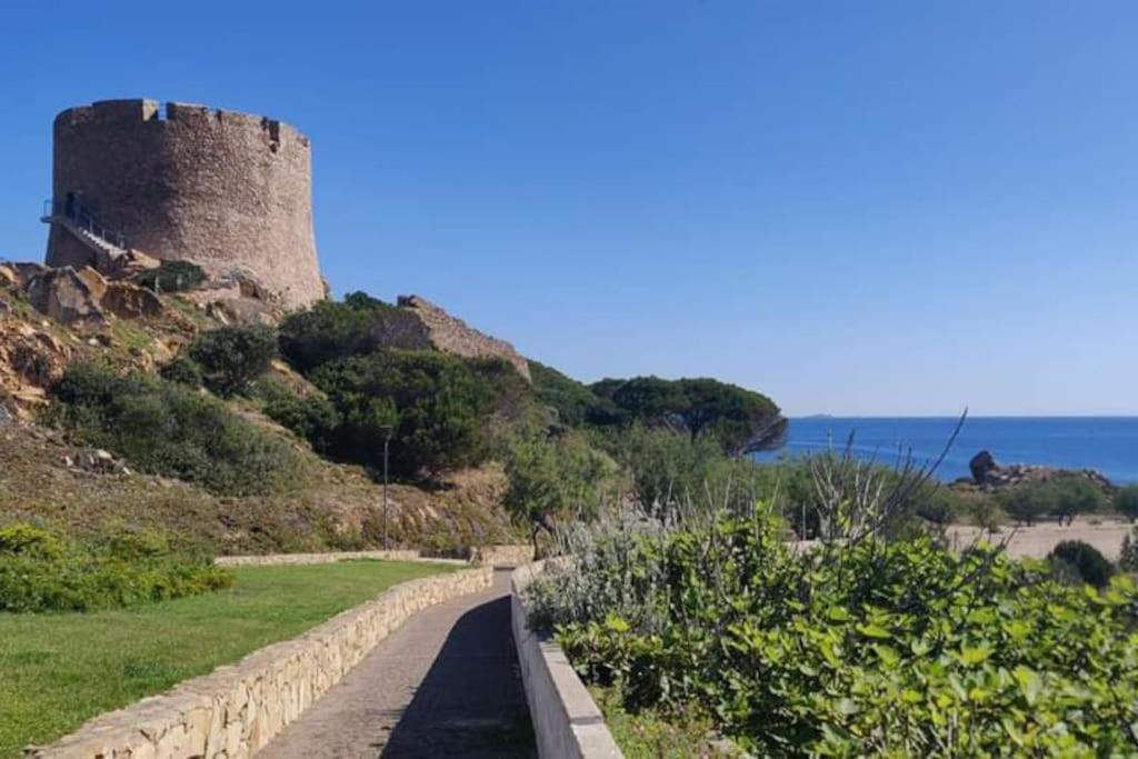 Case Vacanze A Santa Teresa Di Gallura Luaran gambar